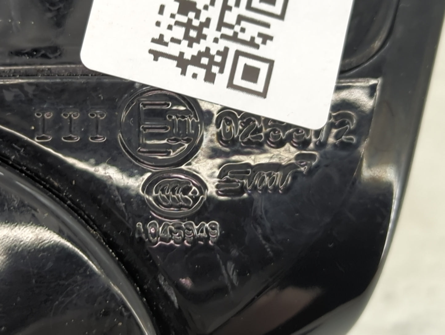 2013-2016 Nissan Pathfinder Driver Side View Mirror - Left Door Mirror OEM Used - Oemusedautoparts1.com