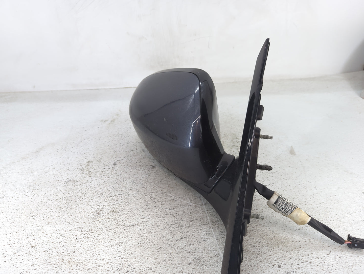 2013-2016 Nissan Pathfinder Passenger Side View Mirror - Right Door Mirror OEM Used - Oemusedautoparts1.com