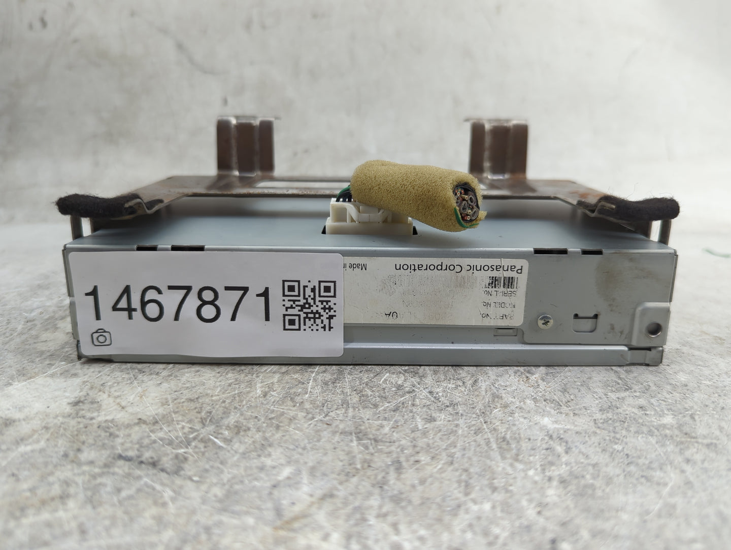 2013-2016 Nissan Pathfinder Radio Control Panel 1467871 - Oemusedautoparts1.com