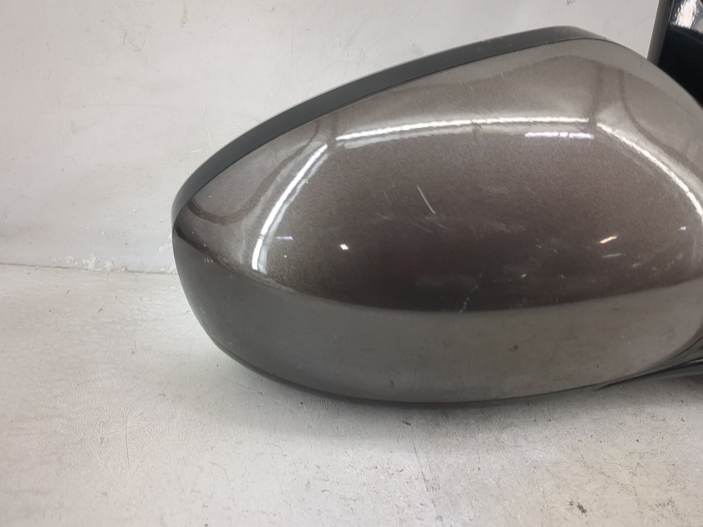 2013-2016 Nissan Pathfinder Passenger Side View Mirror - Right Door Mirror OEM Used - Oemusedautoparts1.com