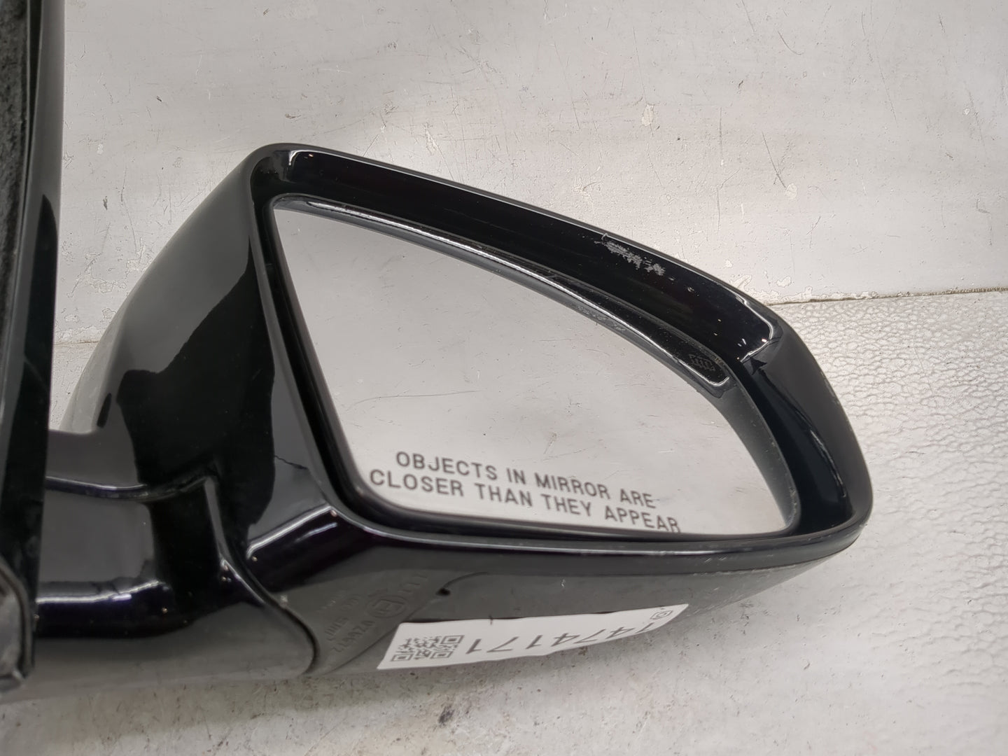 2013-2016 Nissan Pathfinder Passenger Side View Mirror - Right Door Mirror OEM Used - Oemusedautoparts1.com