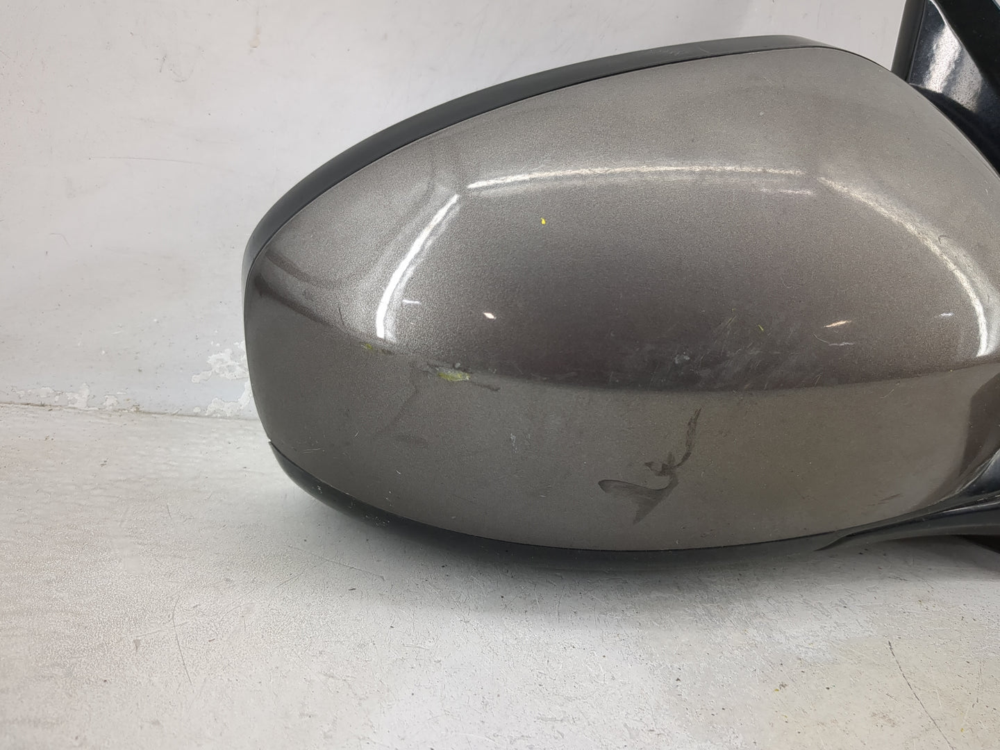 2013-2016 Nissan Pathfinder Passenger Side View Mirror - Right Door Mirror OEM Used - Oemusedautoparts1.com