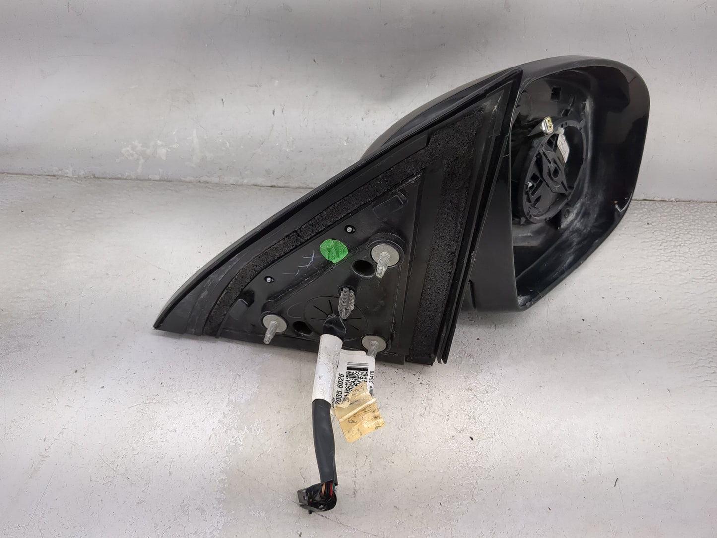 2013-2016 Nissan Pathfinder Passenger Side View Mirror - Right Door Mirror OEM Used - Oemusedautoparts1.com