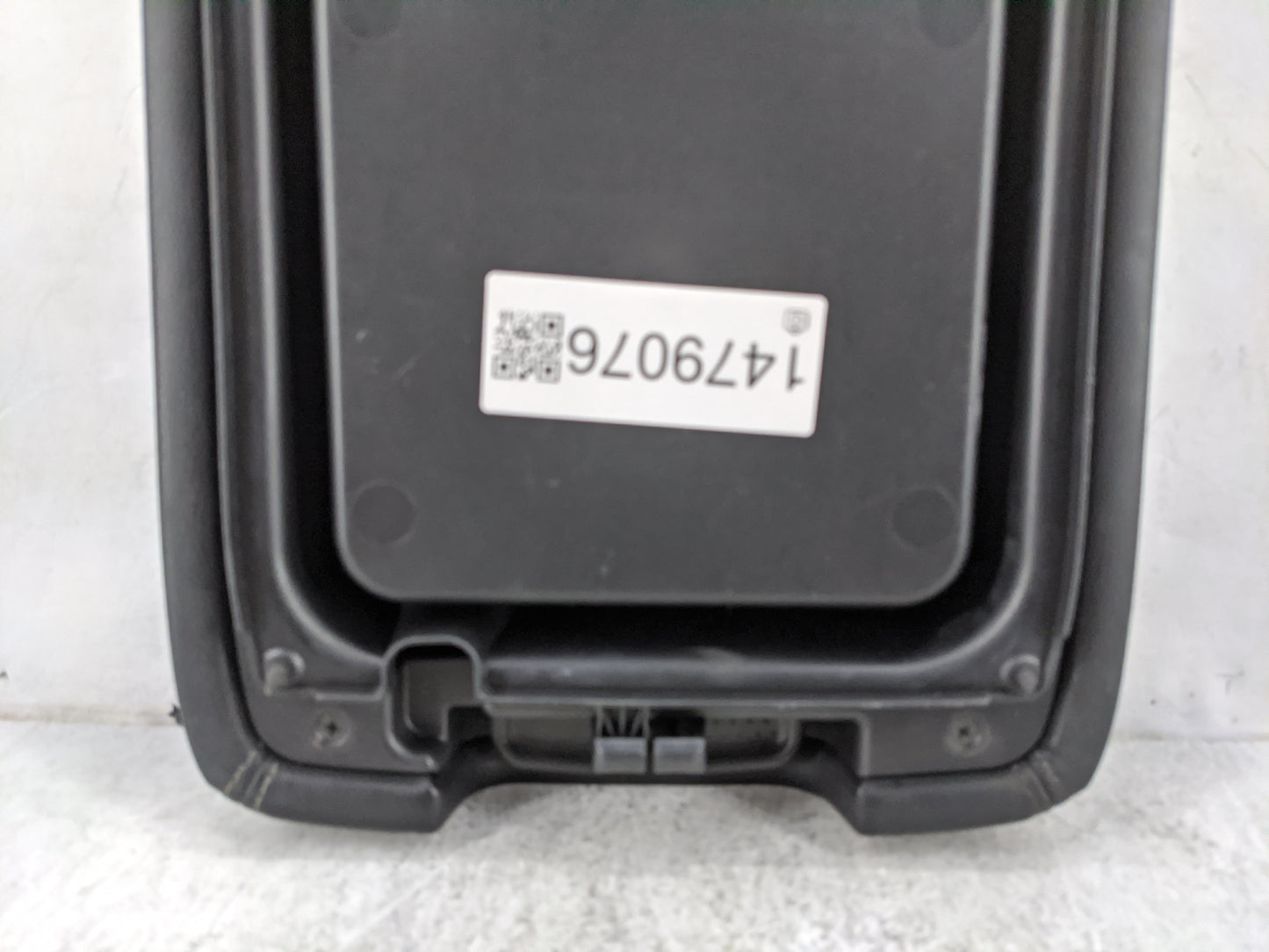 2013 Nissan Pathfinder Center Console Armrest Cover Lid P/N:96920 3KA1A VG22 Fits OEM Used Auto Parts - Oemusedautoparts1.co