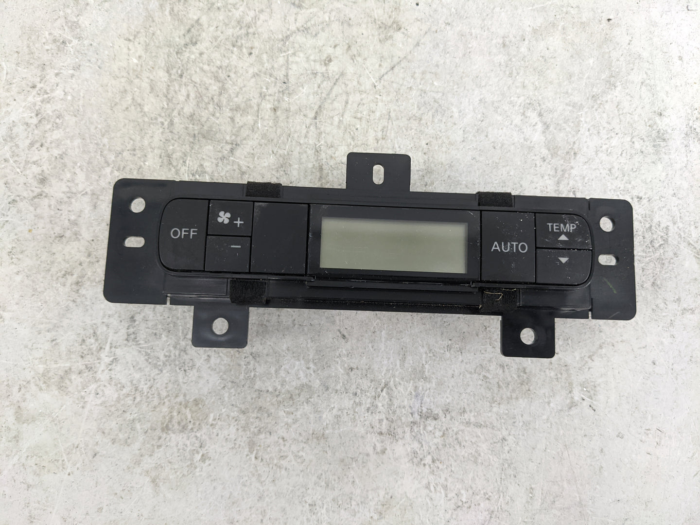 2013-2020 Nissan Pathfinder Climate Control Module Temperature AC/Heater Replacement Fits OEM Used Auto Parts - Oemusedautop