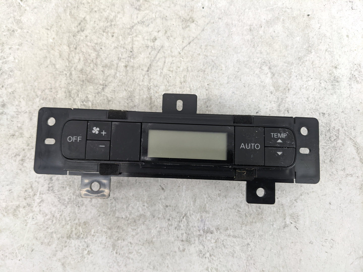 2013-2020 Nissan Pathfinder Climate Control Module Temperature AC/Heater Replacement Fits OEM Used Auto Parts - Oemusedautop