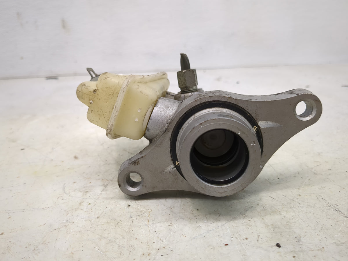 2013-2016 Nissan Pathfinder Brake Master Cylinder 1513078 - Oemusedautoparts1.com