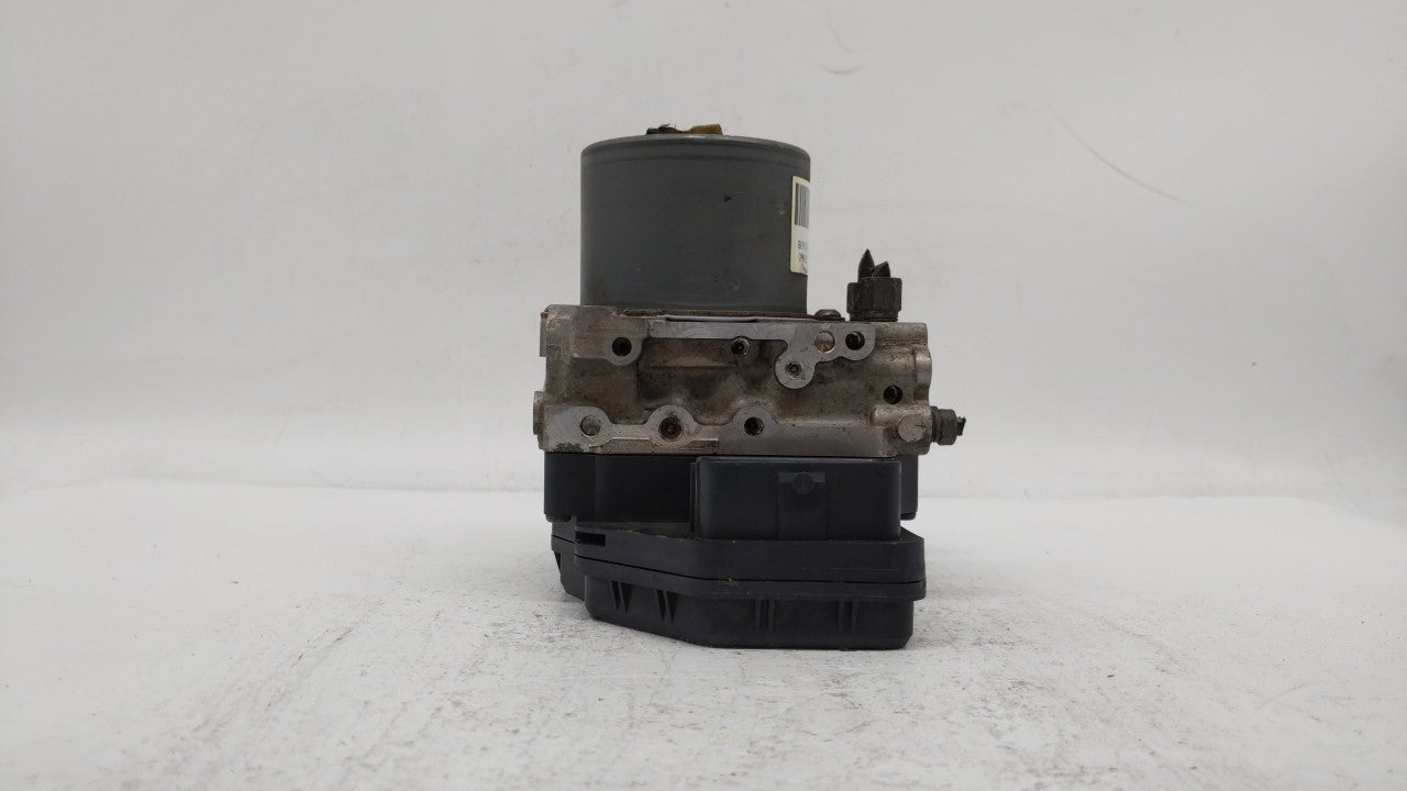 2013-2014 Nissan Pathfinder ABS Pump Control Module Replacement P/N:47660 3KA0A 47660 3KA0B Fits Fits 2013 2014 OEM Used Aut