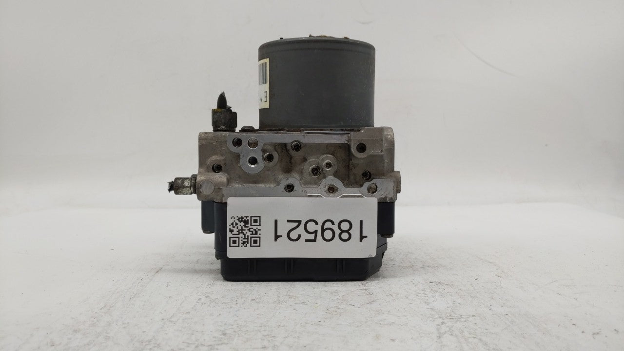2013-2014 Nissan Pathfinder ABS Pump Control Module Replacement P/N:47660 3KA0A 47660 3KA0B Fits Fits 2013 2014 OEM Used Aut