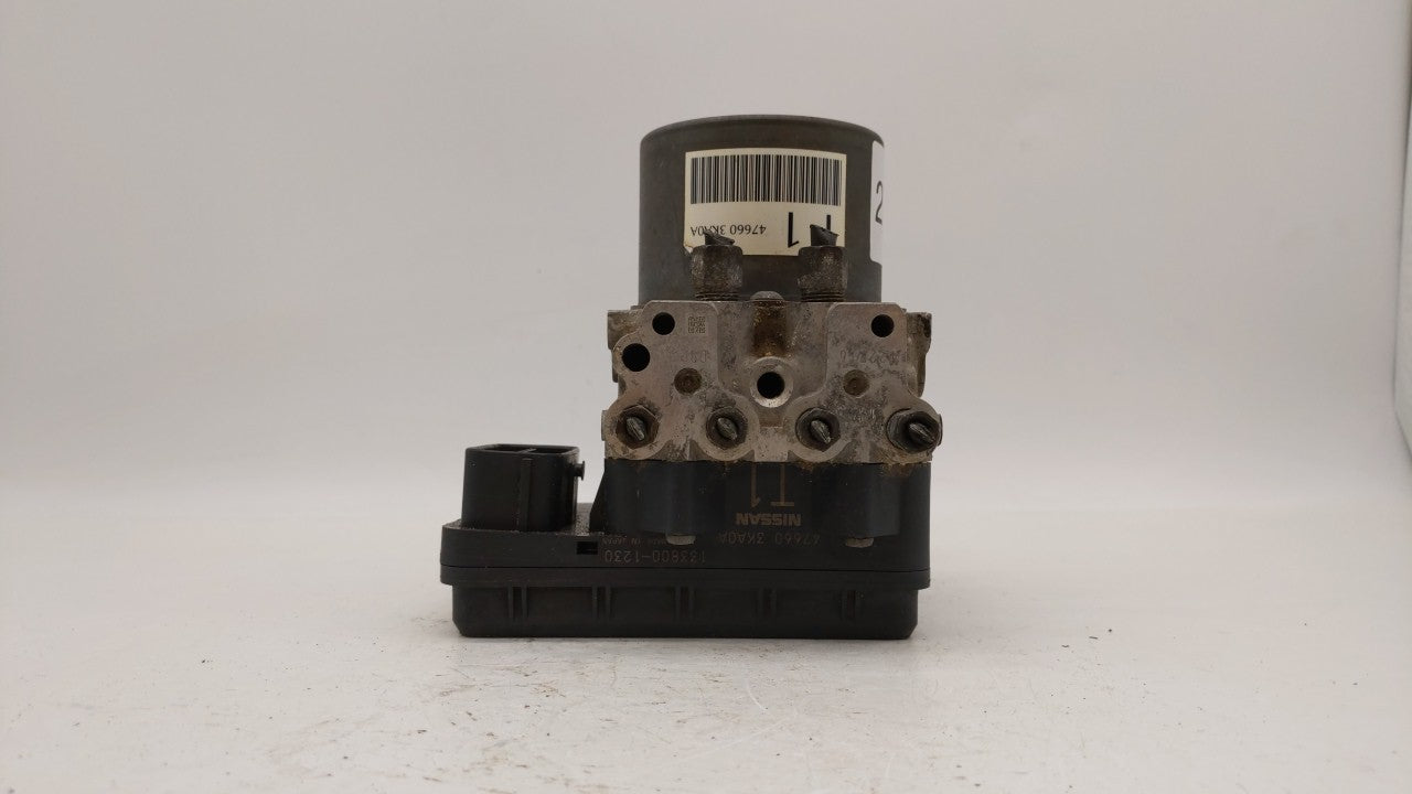 2013-2014 Nissan Pathfinder ABS Pump Control Module Replacement P/N:47660 3KA0A 47660 3KA0B Fits Fits 2013 2014 OEM Used Aut