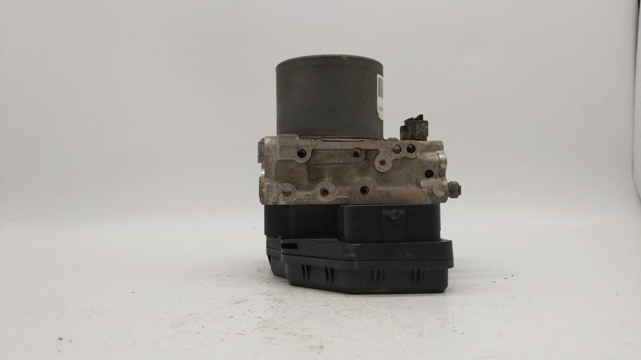 2013-2014 Nissan Pathfinder ABS Pump Control Module Replacement P/N:47660 3KA0A 47660 3KA0B Fits Fits 2013 2014 OEM Used Aut