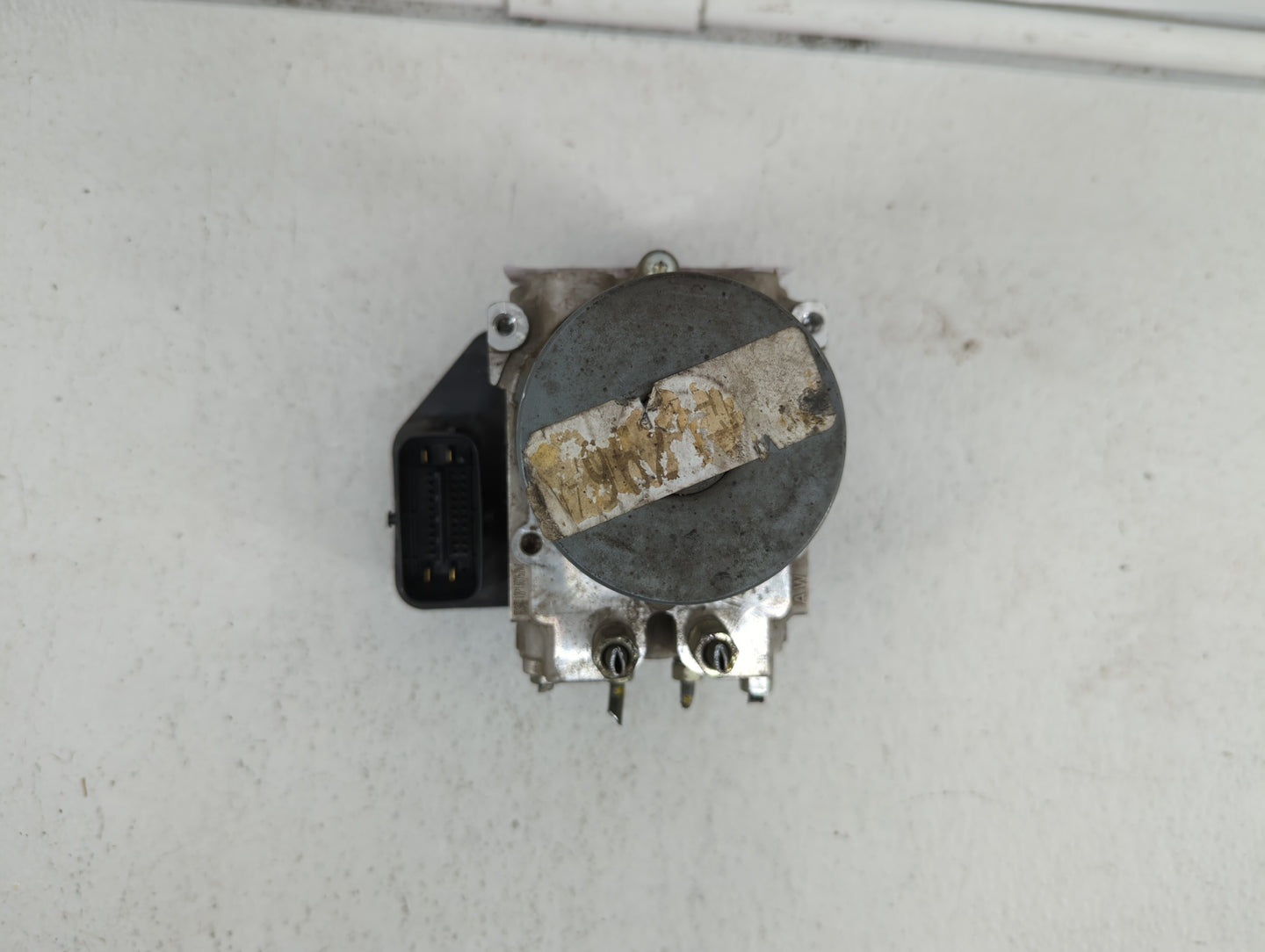 2013-2014 Nissan Pathfinder ABS Pump Control Module Replacement P/N:47660 3KA0A 47660 3KA0B Fits Fits 2013 2014 OEM Used Aut