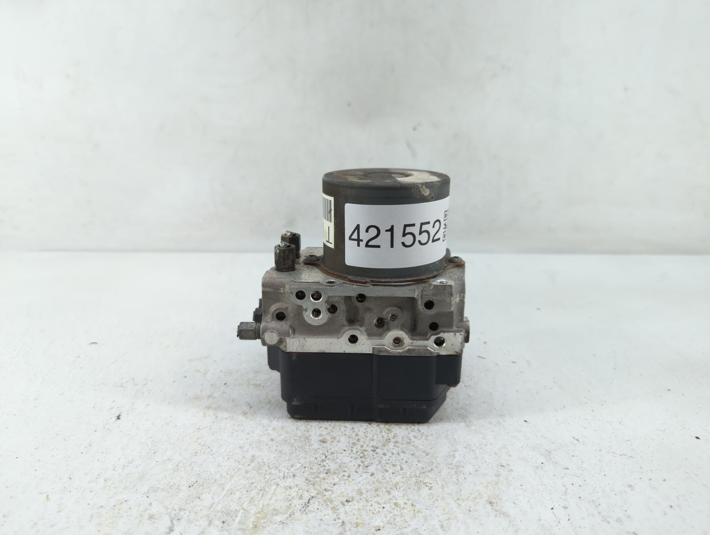 2013-2014 Nissan Pathfinder ABS Pump Control Module Replacement P/N:47660 3KA0A 47660 3KA0B Fits Fits 2013 2014 OEM Used Aut