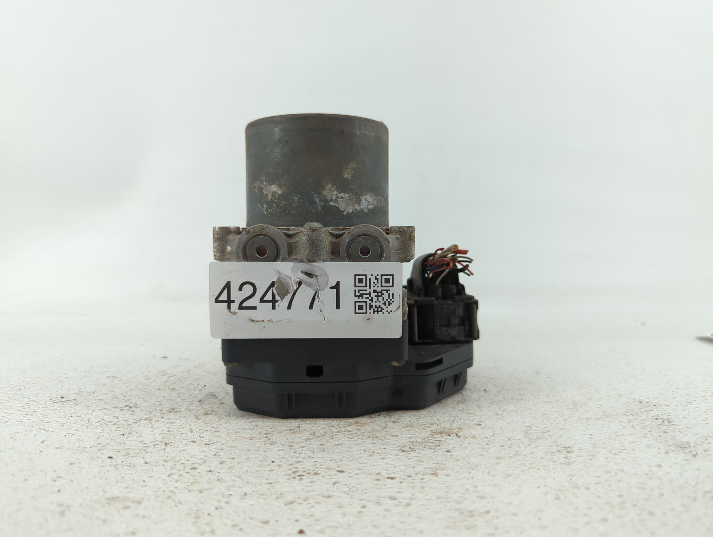 2013-2014 Nissan Pathfinder ABS Pump Control Module Replacement P/N:47660 3KA0A Fits Fits 2013 2014 OEM Used Auto Parts - Oe