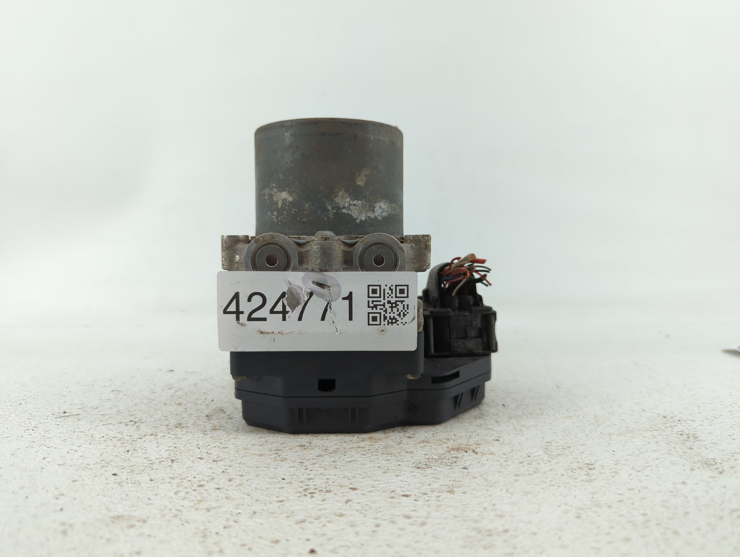 2013-2014 Nissan Pathfinder ABS Pump Control Module Replacement P/N:47660 3KA0A Fits Fits 2013 2014 OEM Used Auto Parts - Oe