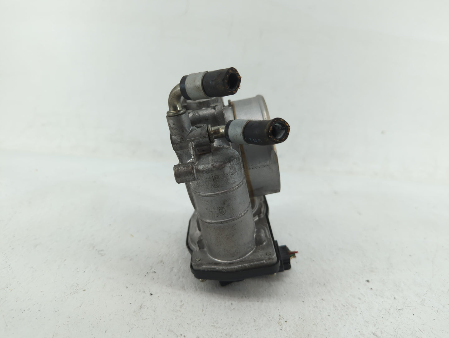 2013-2014 Nissan Pathfinder Throttle Body P/N:RME70-11 RME60-16 Fits Fits 2007 2008 2009 2010 2011 2012 2013 2014 OEM Used A