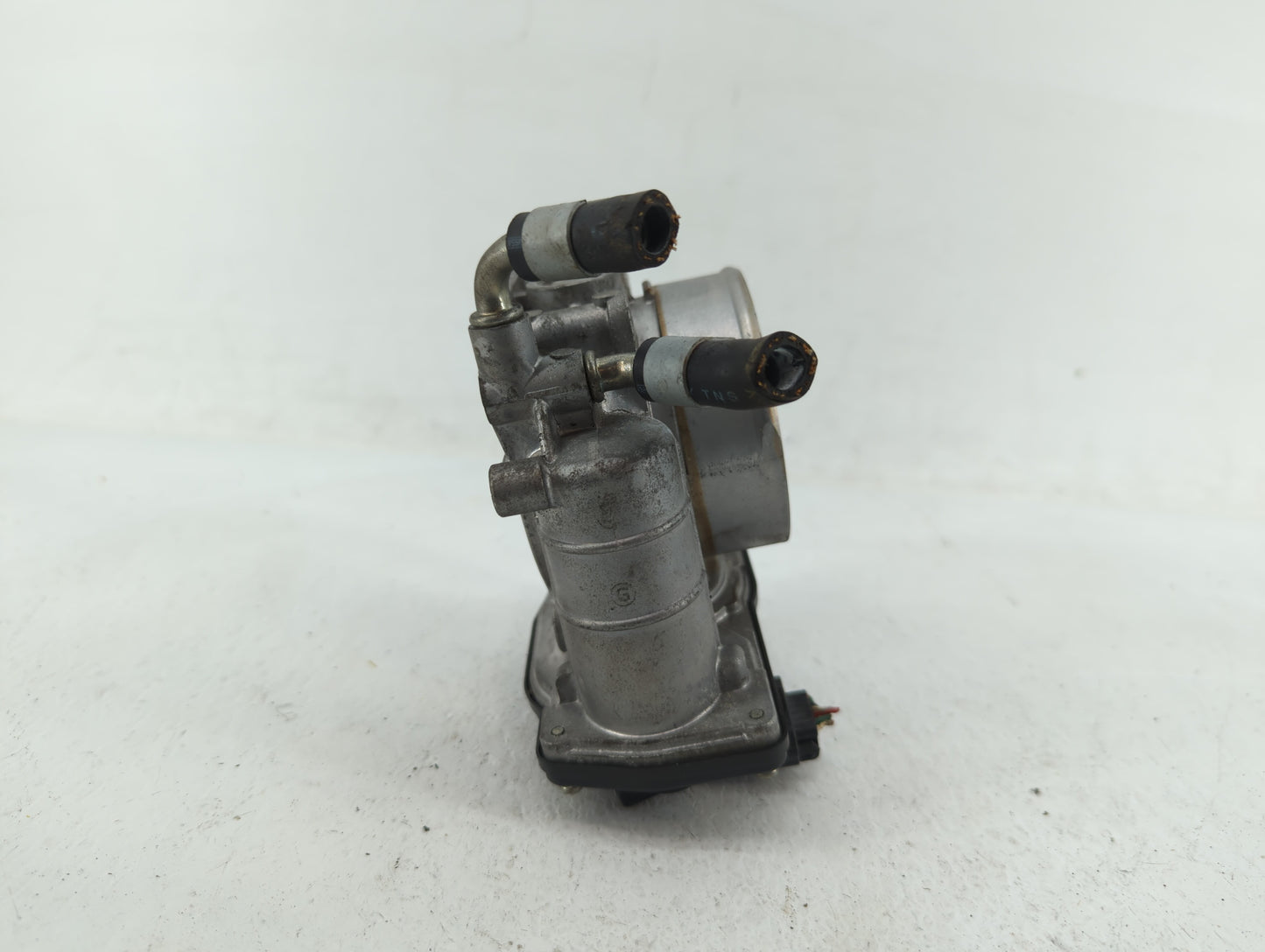 2013-2014 Nissan Pathfinder Throttle Body P/N:RME70-11 RME60-16 Fits Fits 2007 2008 2009 2010 2011 2012 2013 2014 OEM Used A
