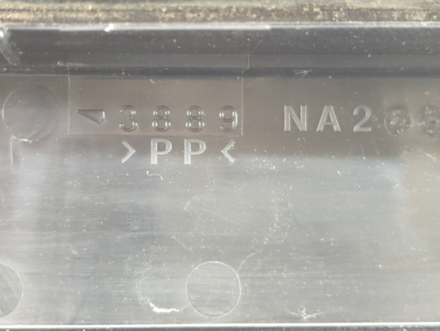 2013 Nissan Pathfinder Fusebox Fuse Box Panel Relay Module P/N:3889 Fits OEM Used Auto Parts - Oemusedautoparts1.com