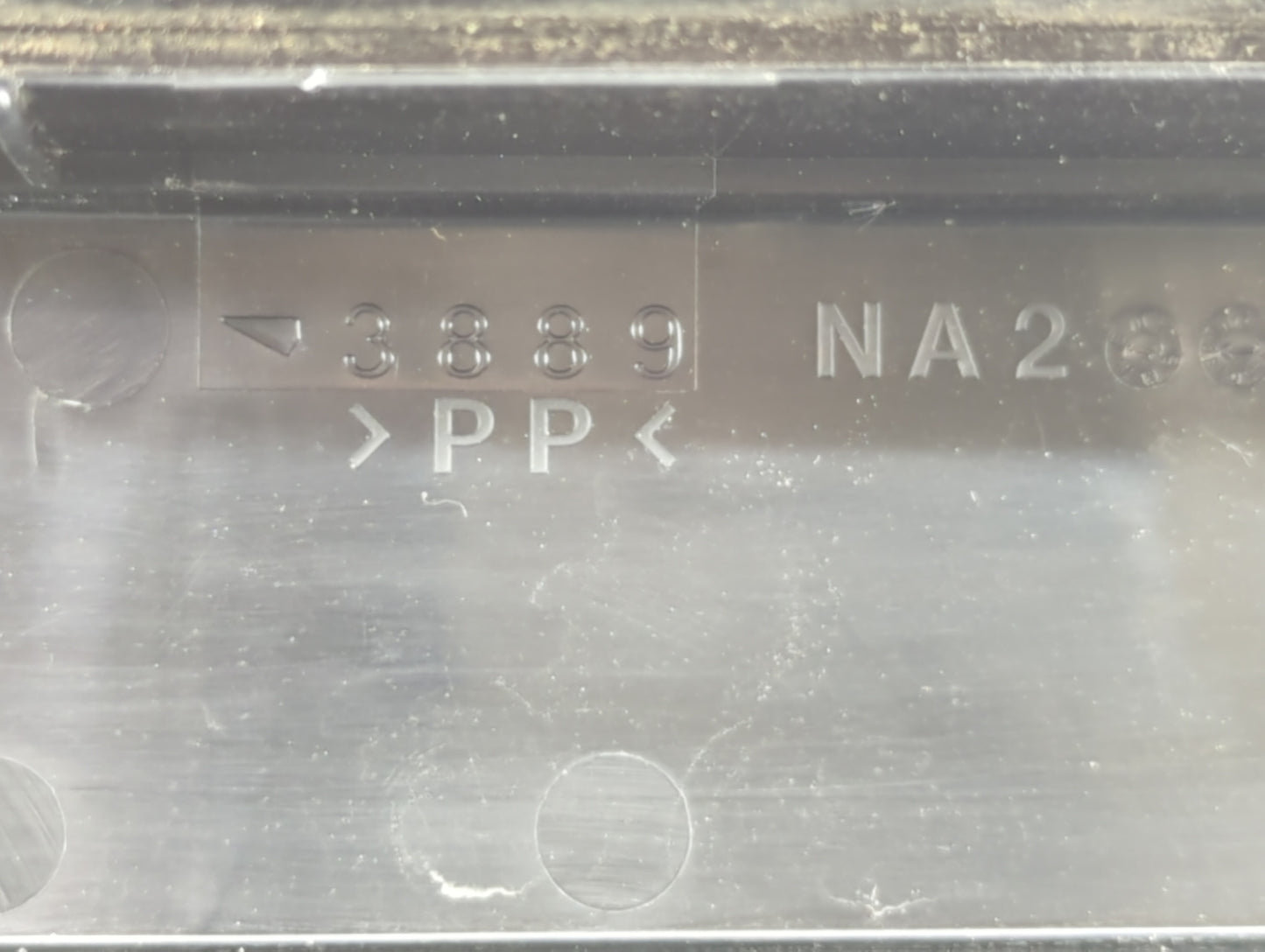 2013 Nissan Pathfinder Fusebox Fuse Box Panel Relay Module P/N:3889 Fits OEM Used Auto Parts - Oemusedautoparts1.com