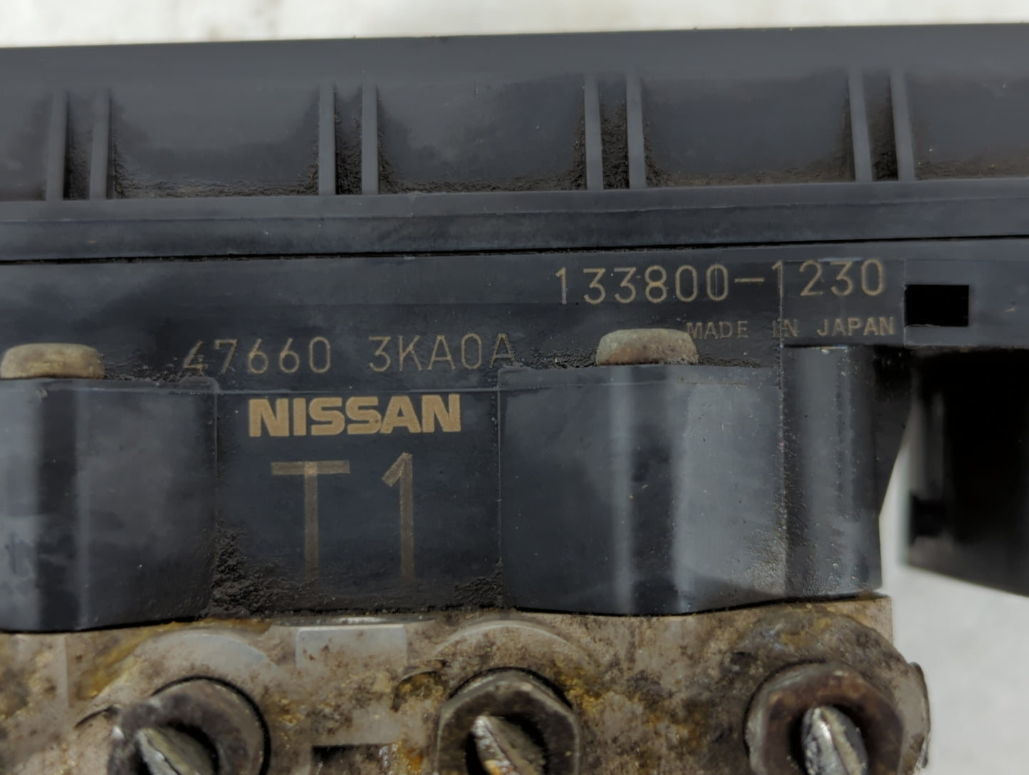 2013-2014 Nissan Pathfinder ABS Pump Control Module Replacement P/N:47660 3KA0B 47660 3KA0A Fits Fits 2013 2014 OEM Used Aut