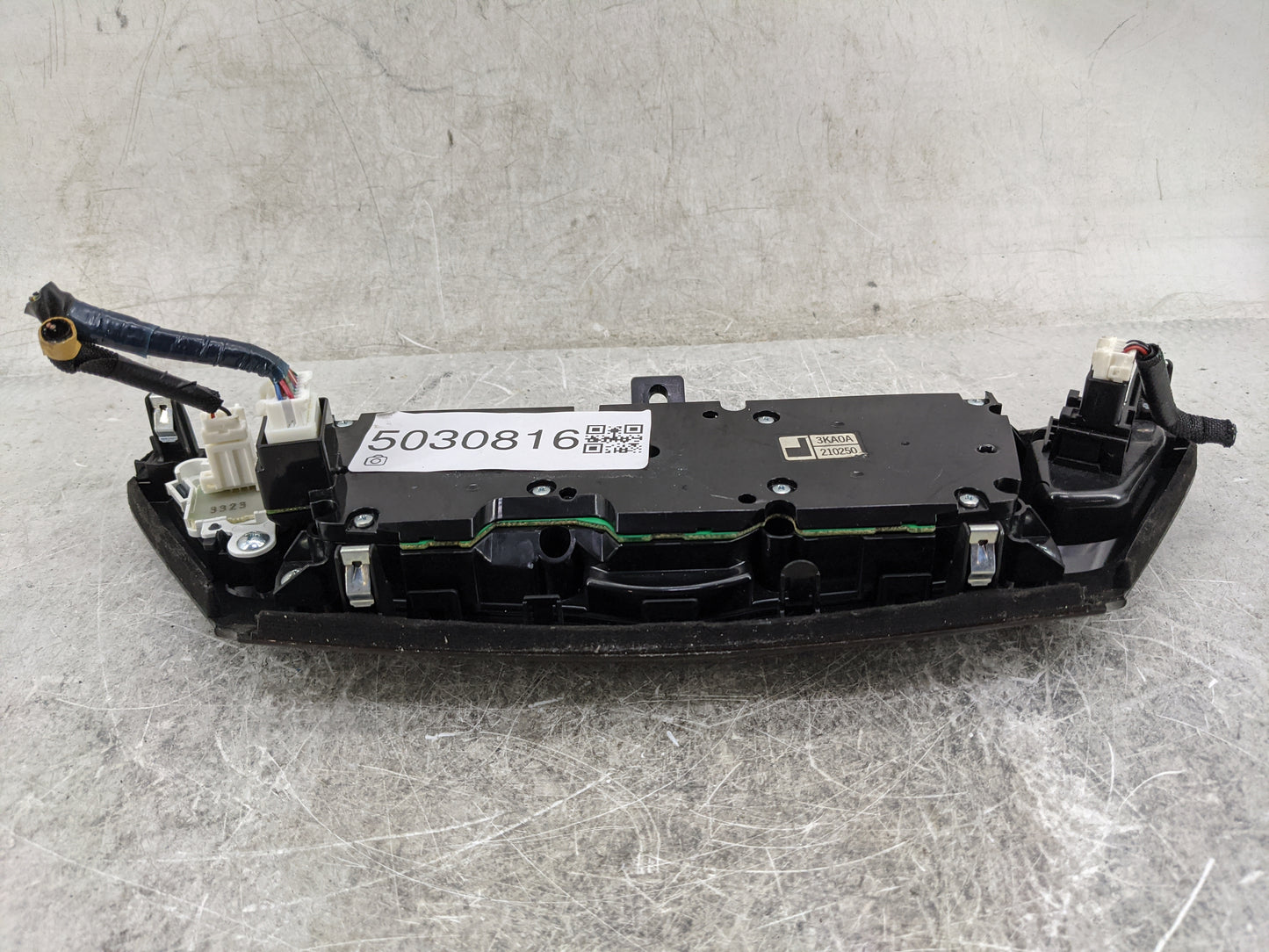 2013-2016 Nissan Pathfinder Climate Control Module Temperature AC/Heater Replacement P/N:3KA0A 210250 Fits OEM Used Auto Par