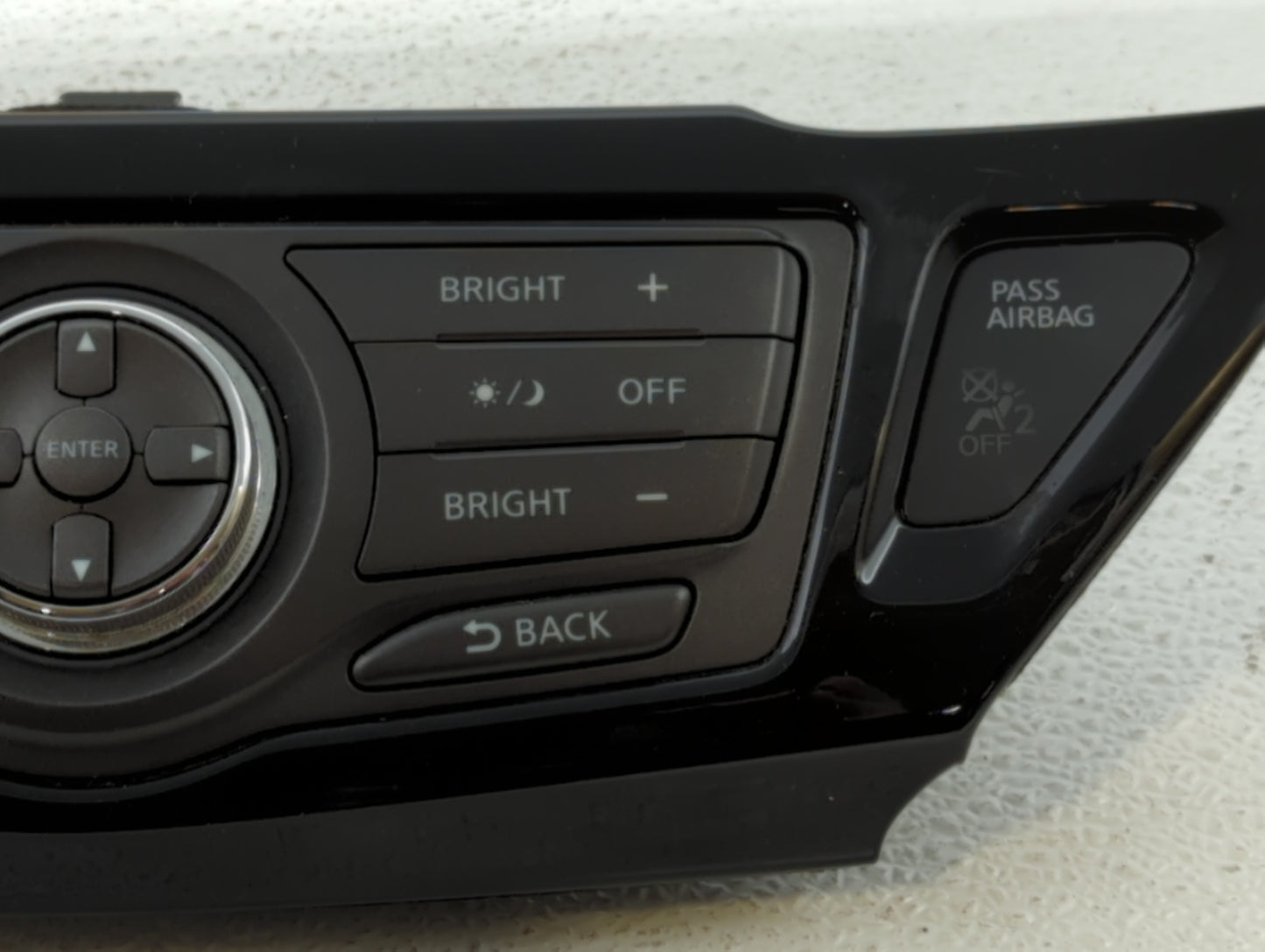 2013-2016 Nissan Pathfinder Information Display Screen - Oemusedautoparts1.com