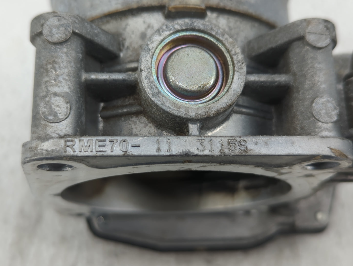 2013-2014 Nissan Pathfinder Throttle Body P/N:RME70-11 Fits Fits 2007 2008 2009 2010 2011 2012 2013 2014 OEM Used Auto Parts