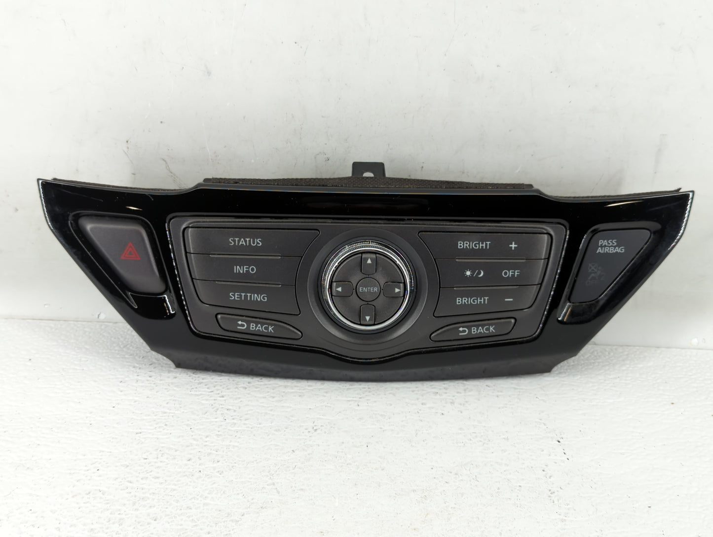 2013-2016 Nissan Pathfinder Information Display Screen - Oemusedautoparts1.com