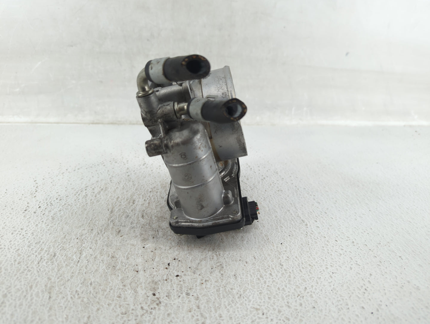 2013-2014 Nissan Pathfinder Throttle Body P/N:526-01 RME70-11 Fits Fits 2007 2008 2009 2010 2011 2012 2013 2014 OEM Used Aut