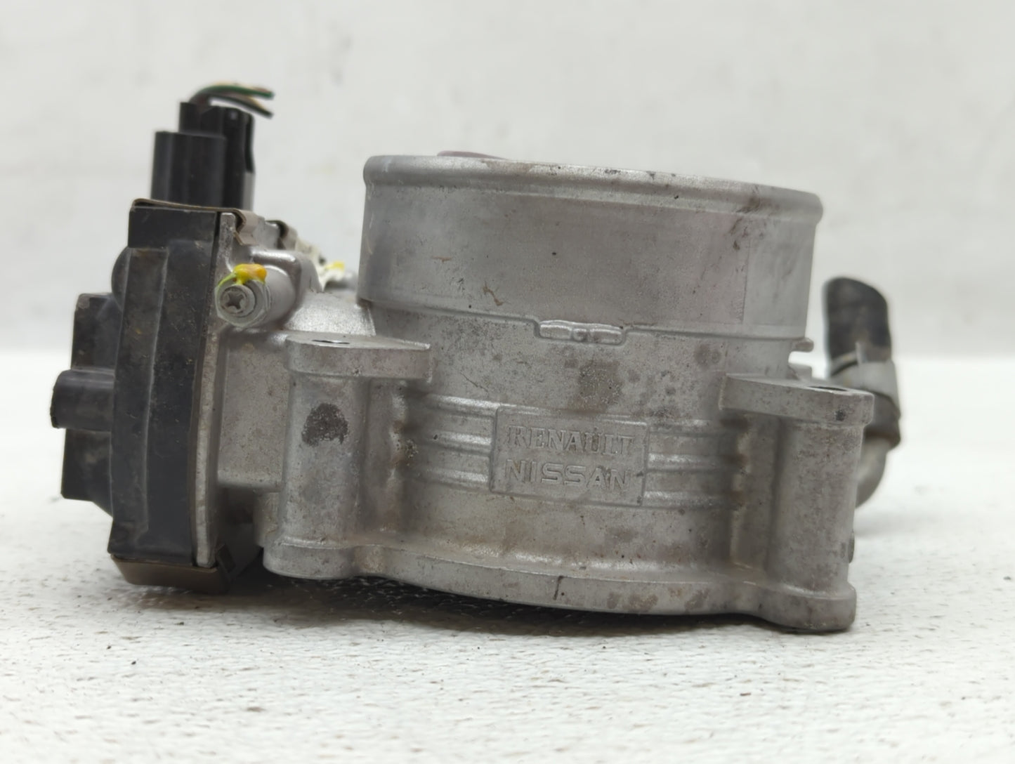 2013-2014 Nissan Pathfinder Throttle Body P/N:670019 Fits Fits 2007 2008 2009 2010 2011 2012 2013 2014 OEM Used Auto Parts -