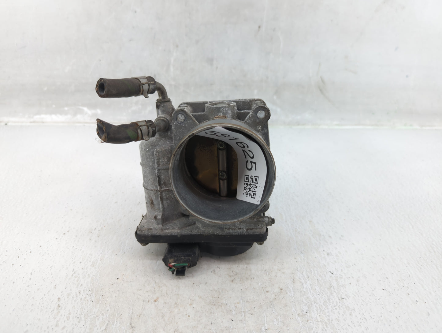 2013-2014 Nissan Pathfinder Throttle Body P/N:RME70-11 Fits Fits 2007 2008 2009 2010 2011 2012 2013 2014 OEM Used Auto Parts