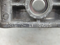 2013-2014 Nissan Pathfinder Throttle Body P/N:RME70-11 Fits Fits 2007 2008 2009 2010 2011 2012 2013 2014 OEM Used Auto Parts