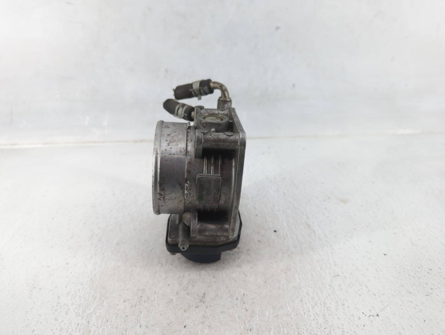 2013-2014 Nissan Pathfinder Throttle Body P/N:RME70-3205S Fits Fits 2007 2008 2009 2010 2011 2012 2013 2014 OEM Used Auto Pa
