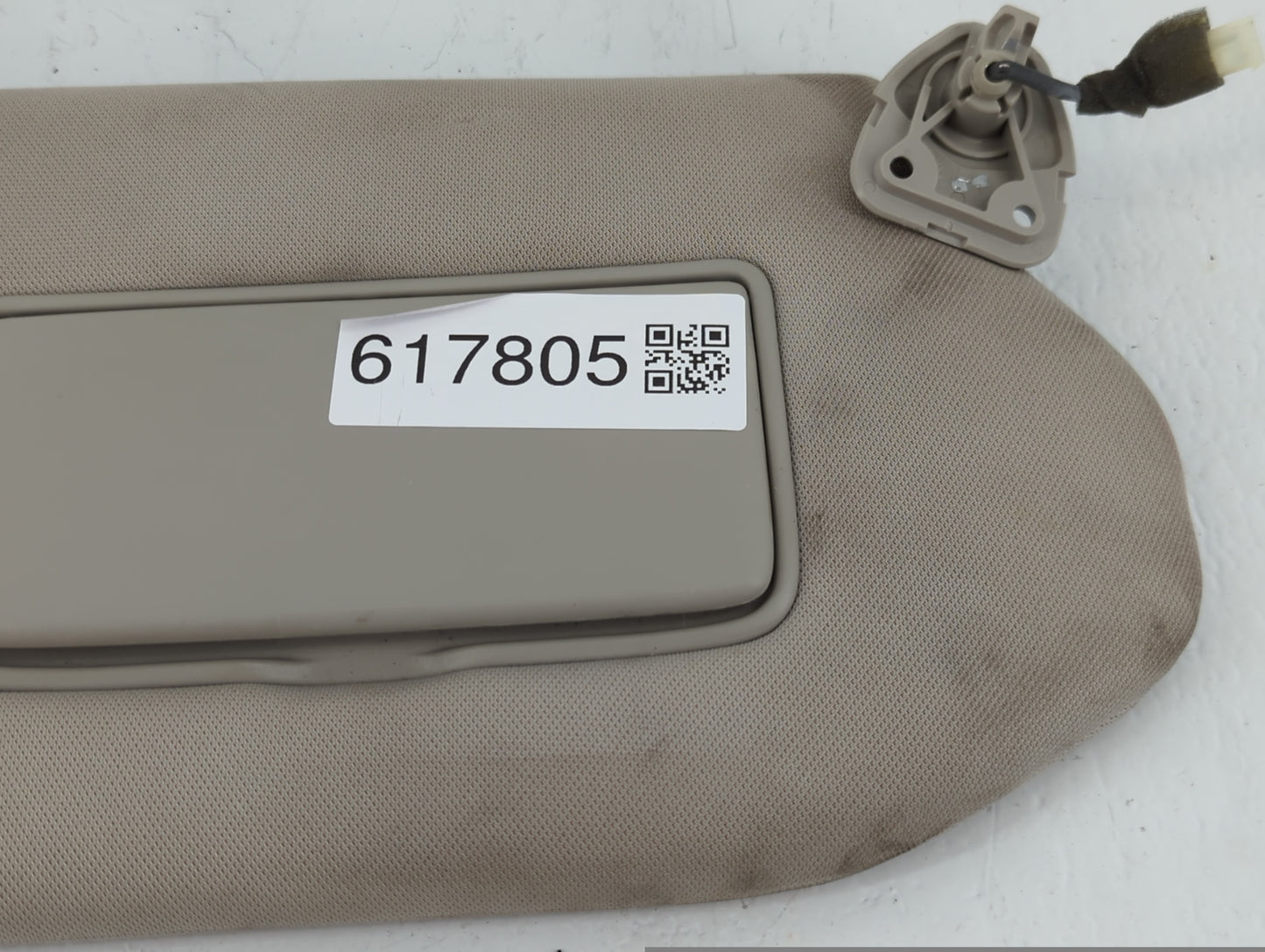 2013-2018 Nissan Pathfinder Sun Visor Shade Replacement Passenger Right Mirror Fits Fits 2013 2014 2015 2016 2017 2018 OEM U