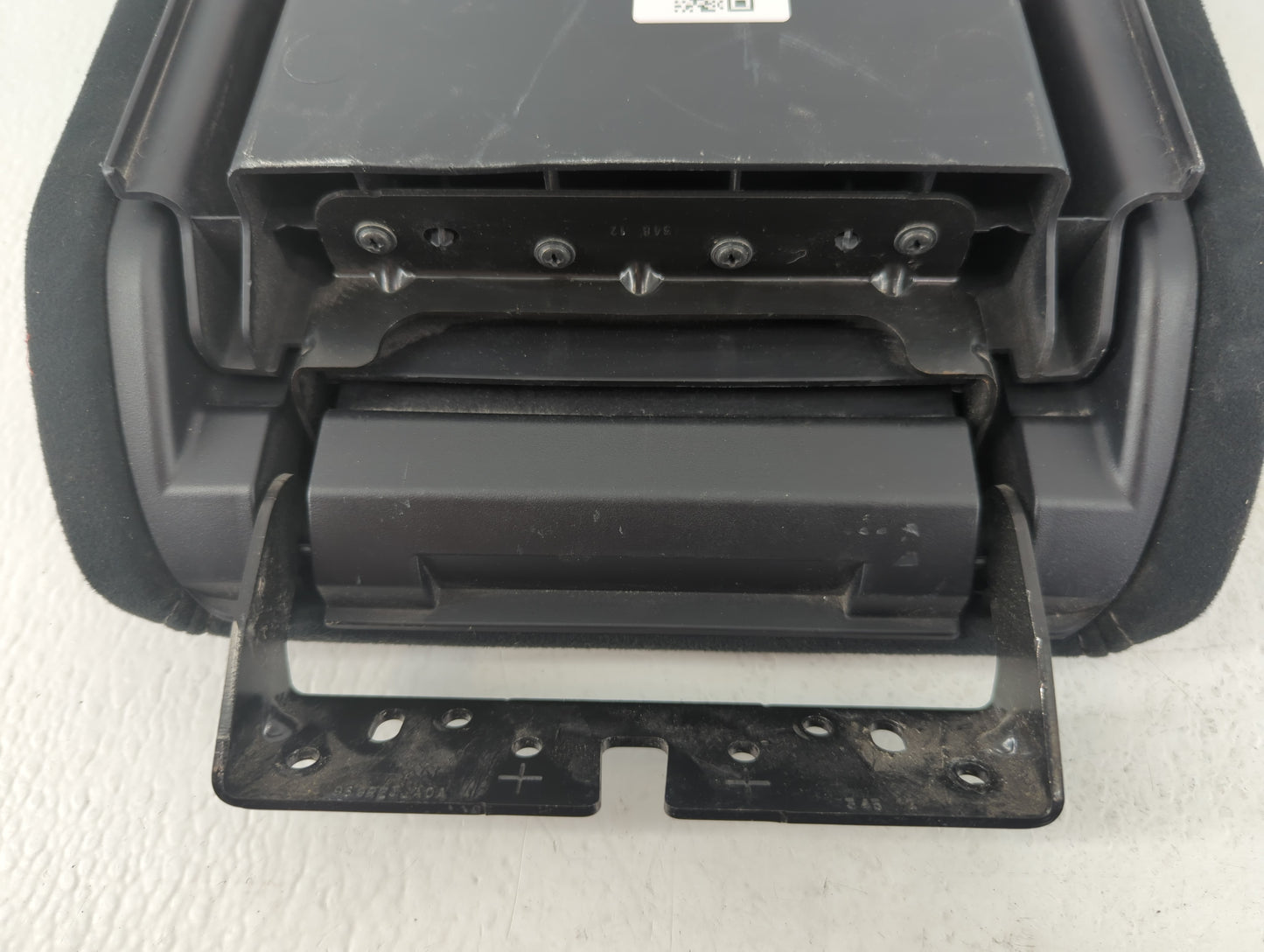 2013 Nissan Pathfinder Center Console Armrest Cover Lid Black - Oemusedautoparts1.com