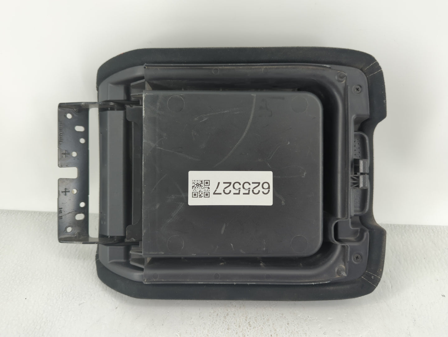 2013 Nissan Pathfinder Center Console Armrest Cover Lid Black - Oemusedautoparts1.com