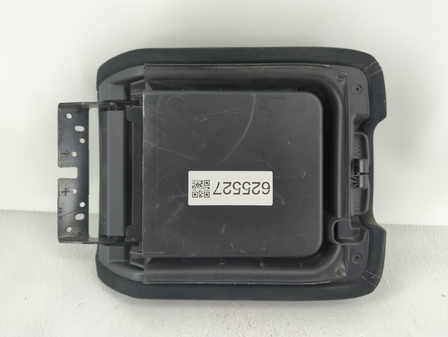 2013 Nissan Pathfinder Center Console Armrest Cover Lid Black - Oemusedautoparts1.com