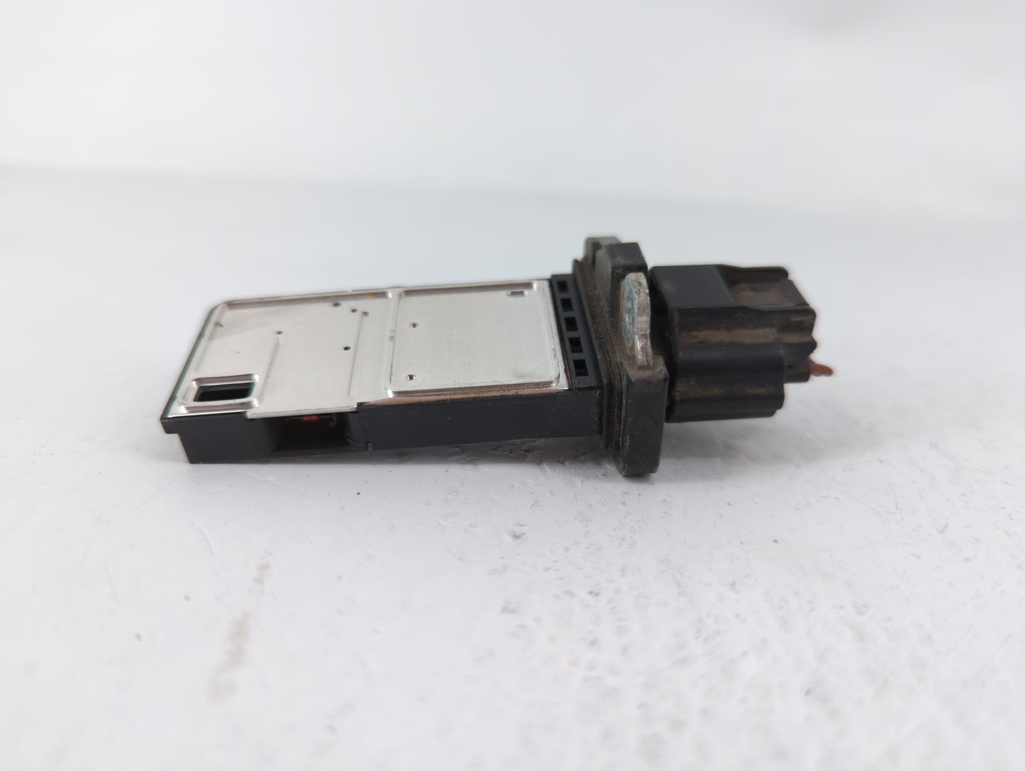 2005-2014 Nissan Pathfinder Mass Air Flow Meter Maf - Oemusedautoparts1.com