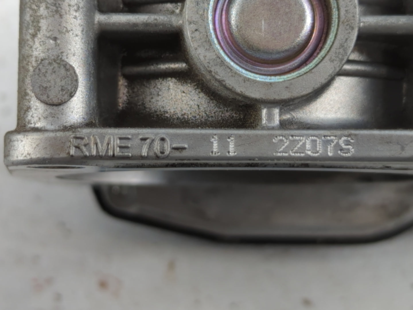 2013-2014 Nissan Pathfinder Throttle Body P/N:2Y22S RME70-11 Fits Fits 2007 2008 2009 2010 2011 2012 2013 2014 OEM Used Auto