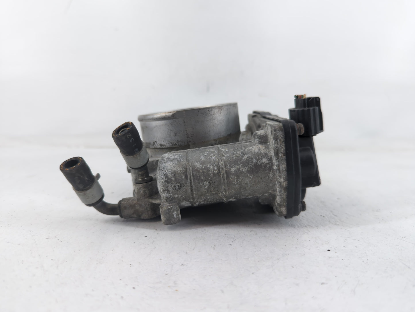 2013-2014 Nissan Pathfinder Throttle Body P/N:K 2X15 2 526-01 Fits Fits 2007 2008 2009 2010 2011 2012 2013 2014 OEM Used Aut