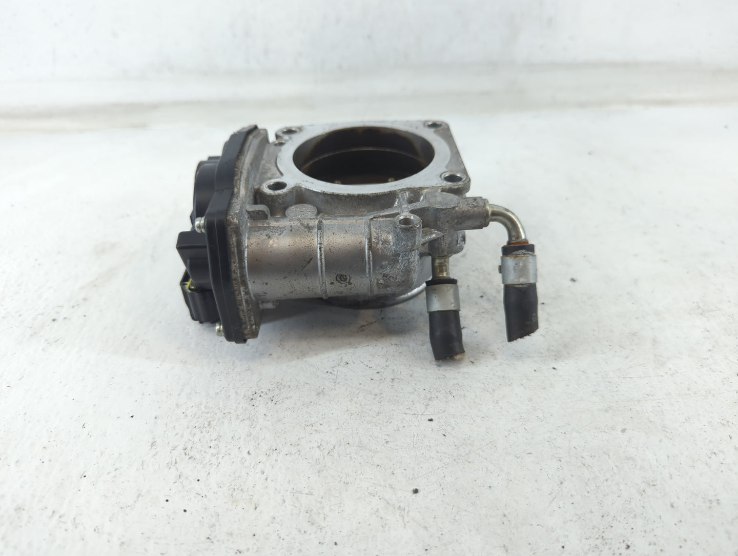 2013-2014 Nissan Pathfinder Throttle Body P/N:2Z10S RME70-11 Fits Fits 2007 2008 2009 2010 2011 2012 2013 2014 OEM Used Auto