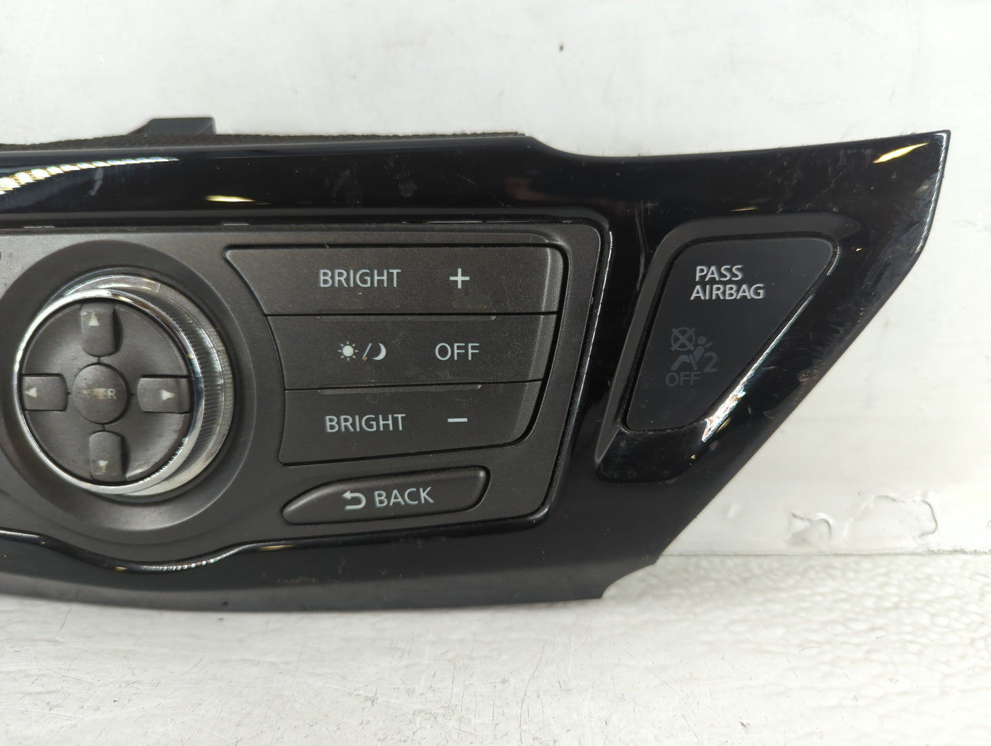 2013 Nissan Pathfinder Fusebox Fuse Box Panel Relay Module P/N:3KA0A 210250 Fits OEM Used Auto Parts - Oemusedautoparts1.com