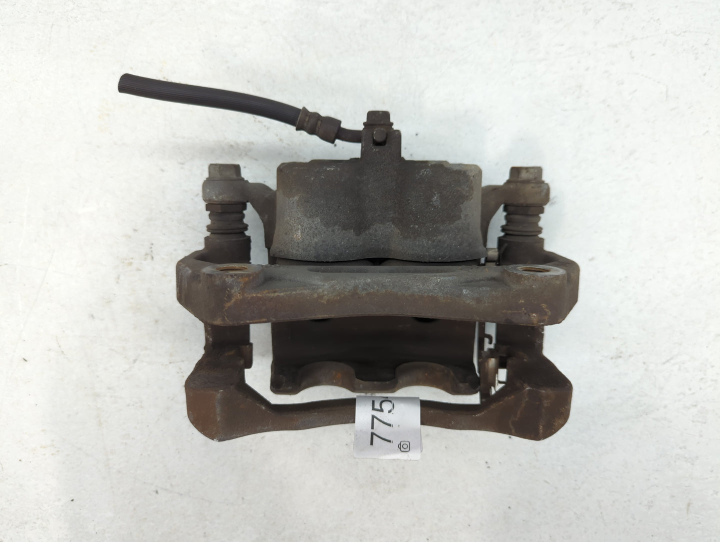 2013-2020 Nissan Pathfinder Front Driver Left Brake Caliper - Oemusedautoparts1.com