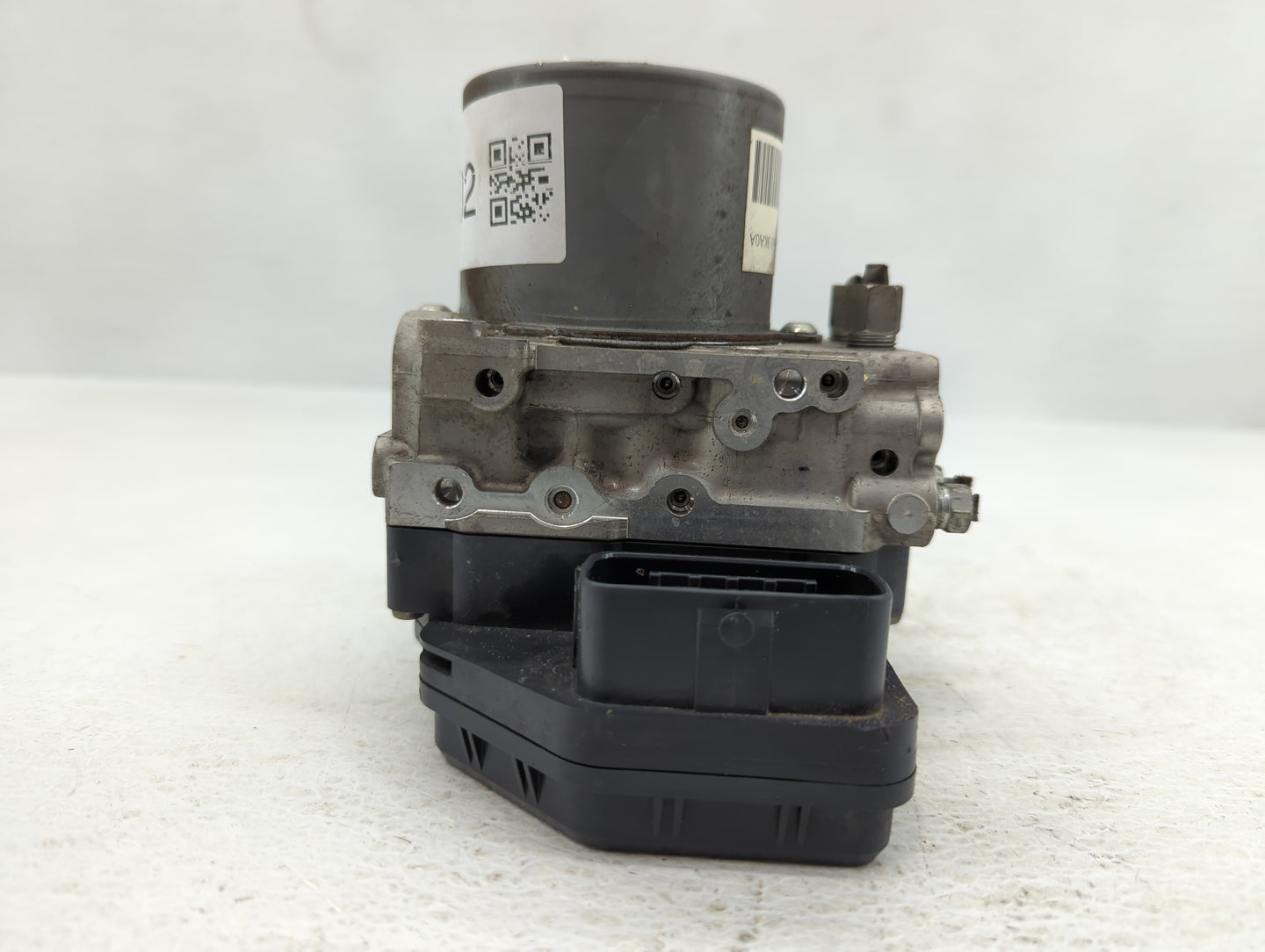 2013-2014 Nissan Pathfinder ABS Pump Control Module Replacement P/N:47660 3KA0A Fits Fits 2013 2014 OEM Used Auto Parts - Oe