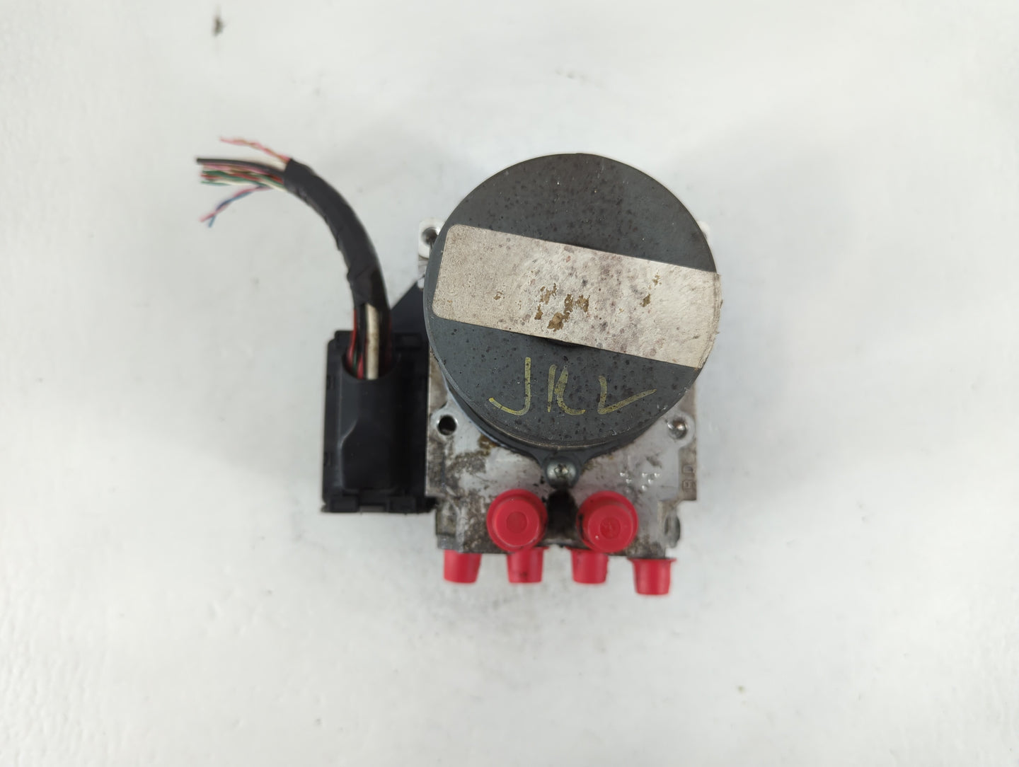 2013 Nissan Pathfinder ABS Pump Control Module Replacement P/N:47660 3KD0A Fits OEM Used Auto Parts - Oemusedautoparts1.com