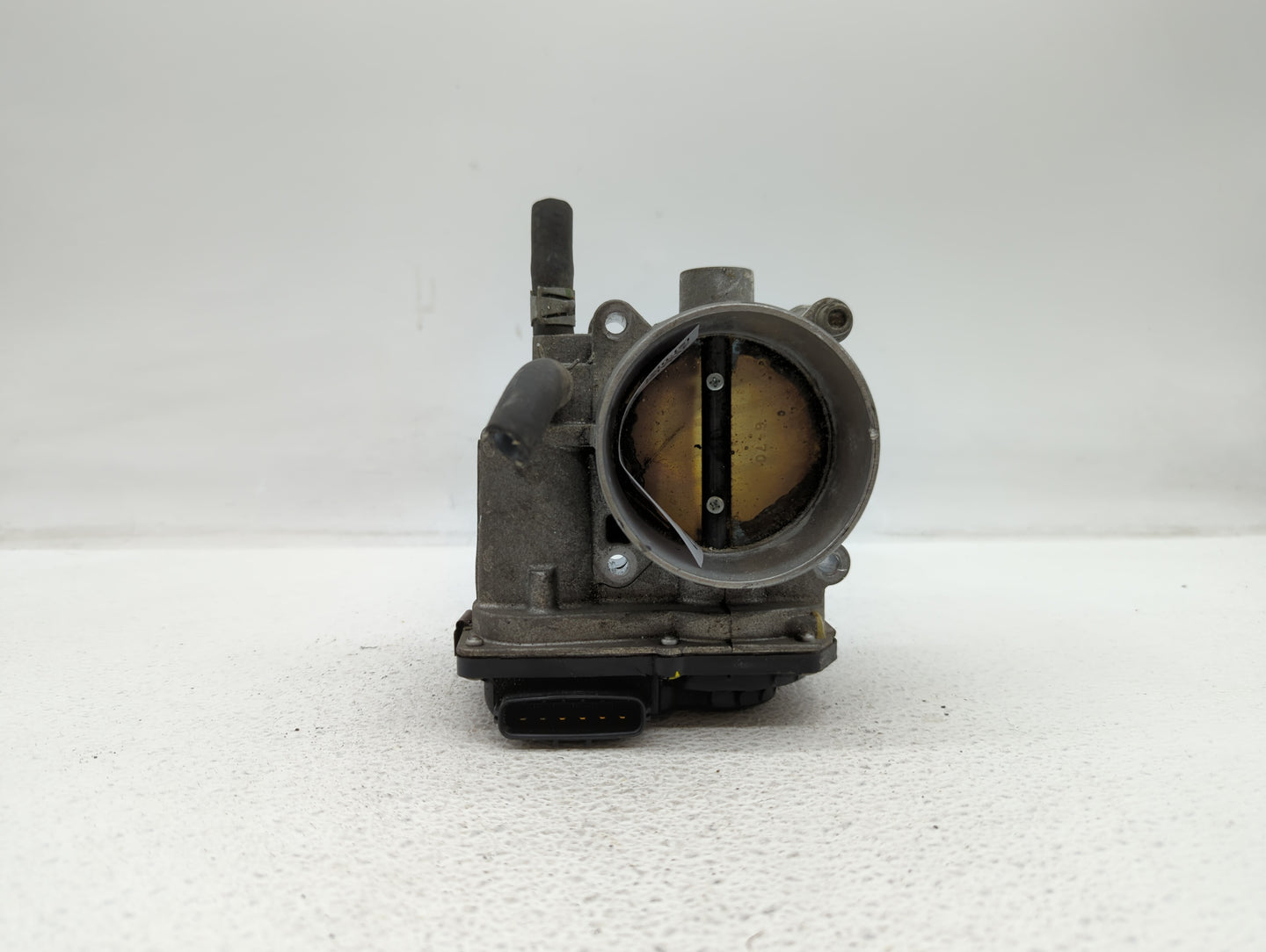 2013 Nissan Pulsar Throttle Body P/N:16119 7S001 C 16119 7S001 F, 16119 7S001 B Fits Fits 2012 2014 2015 2016 2017 2018 2019
