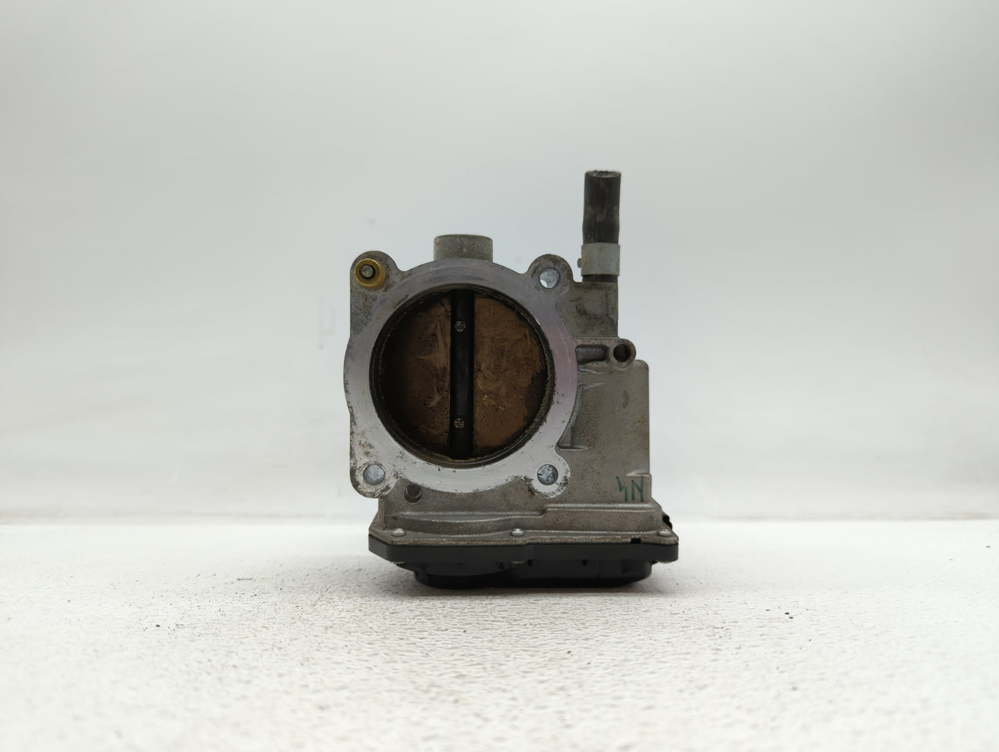 2013 Nissan Pulsar Throttle Body P/N:16119 7S001 C 16119 7S001 F, 16119 7S001 B Fits Fits 2012 2014 2015 2016 2017 2018 2019