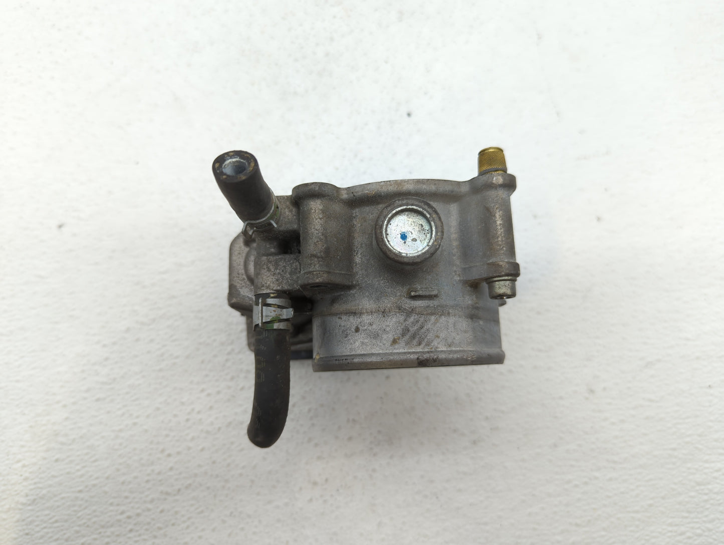 2013 Nissan Pulsar Throttle Body P/N:16119 7S001 C 16119 7S001 F, 16119 7S001 B Fits Fits 2012 2014 2015 2016 2017 2018 2019