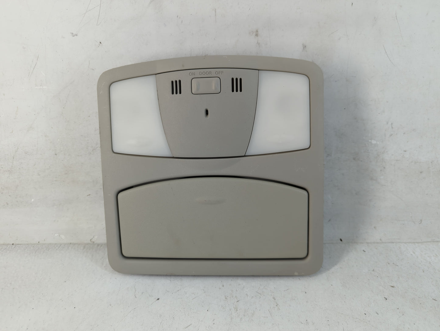 2011-2017 Nissan Quest Overhead Roof Console 838914 - Oemusedautoparts1.com