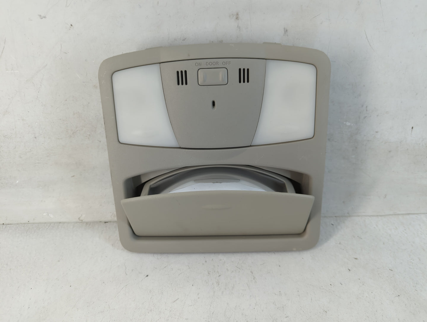 2011-2017 Nissan Quest Overhead Roof Console 838914 - Oemusedautoparts1.com